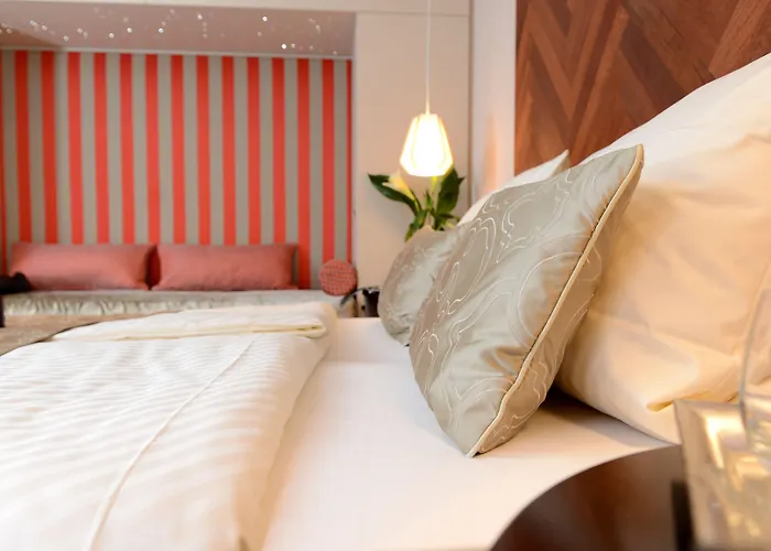 Romantik Markusturm Hotell 3*