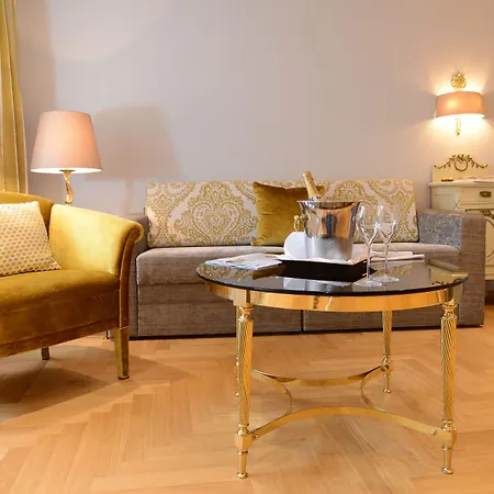 Romantik Markusturm Hotell